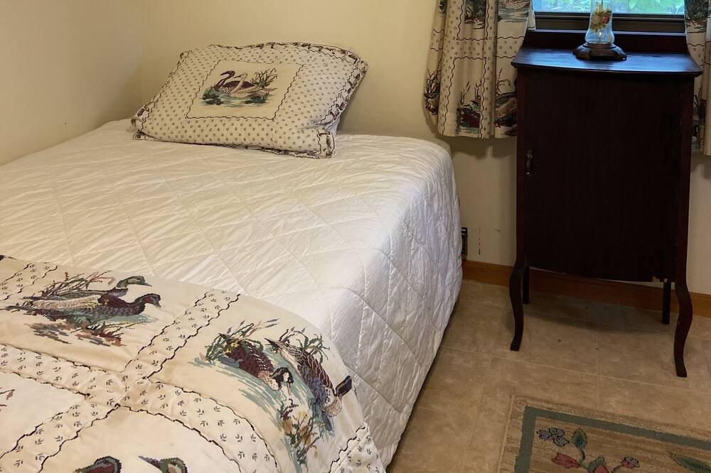 Photo of Bedroom in Great Cacapon