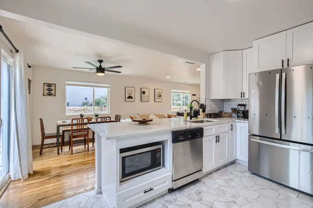 Photo of Kitchen in Barths