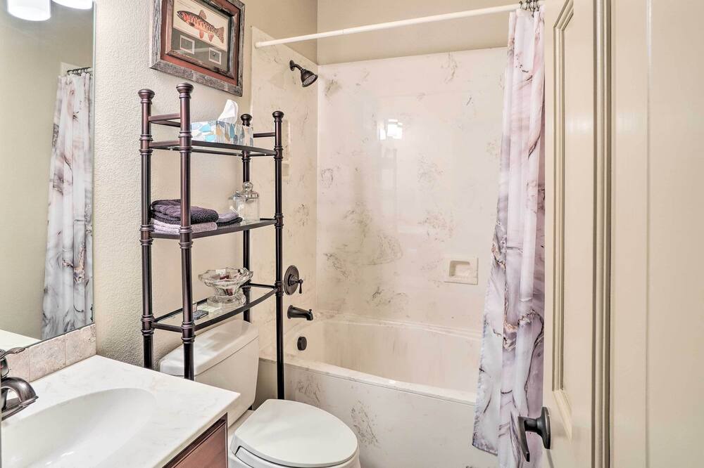Photo of Bathroom in Skyway
