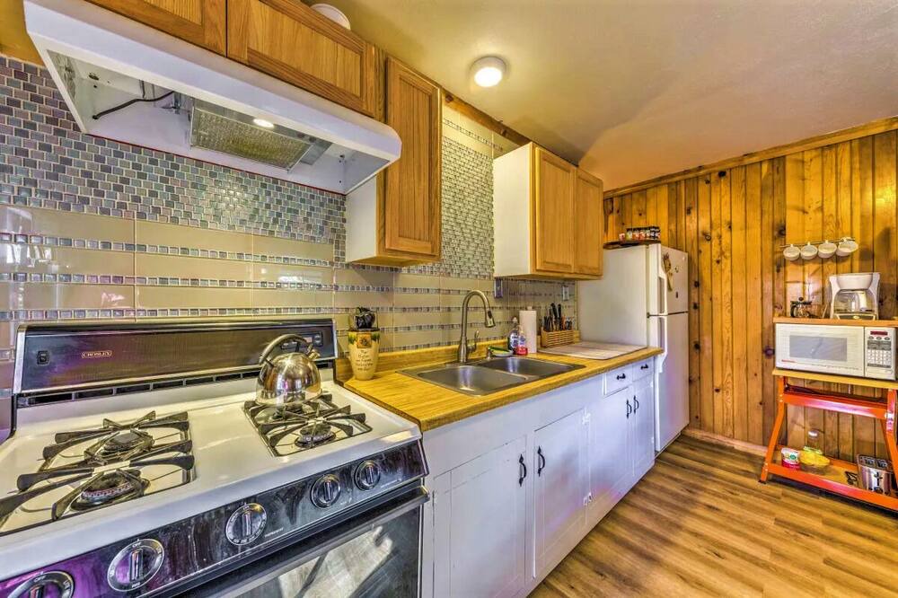 Photo of Kitchen in Cloudcroft