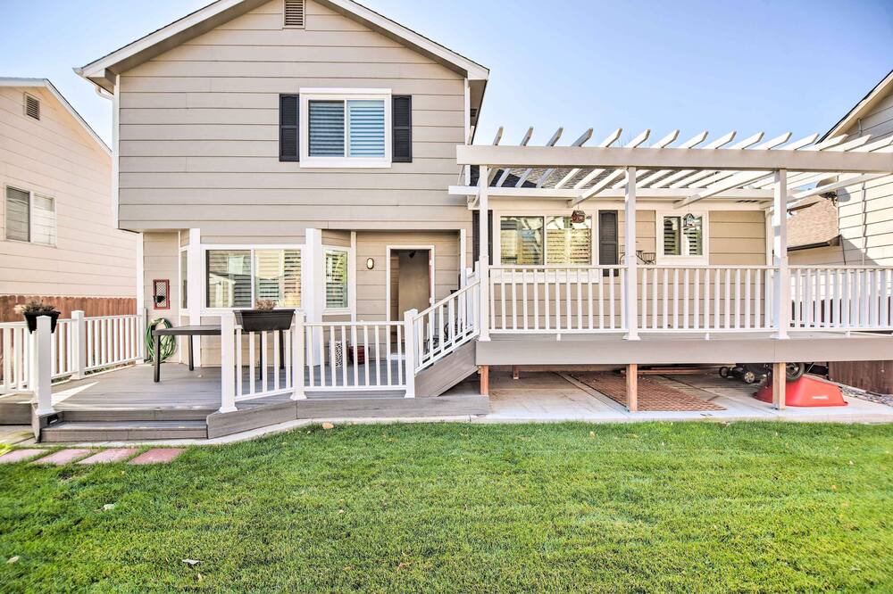 Photo of Outdoor in Thornton