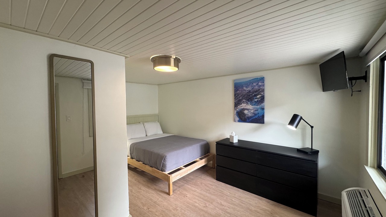 Photo of Bedroom in Gatlinburg