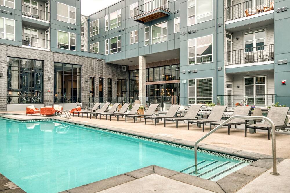 Photo of Outdoor in Five Points