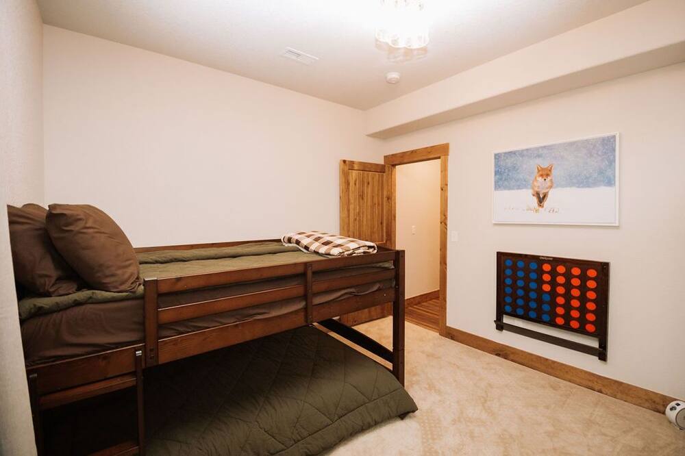 Photo of Bedroom in Rainbow Valley