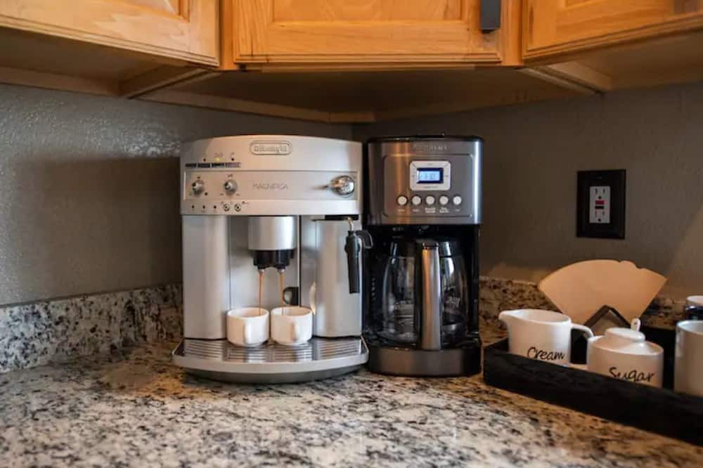 Photo of Kitchen in Conifer Mountain and Meadows