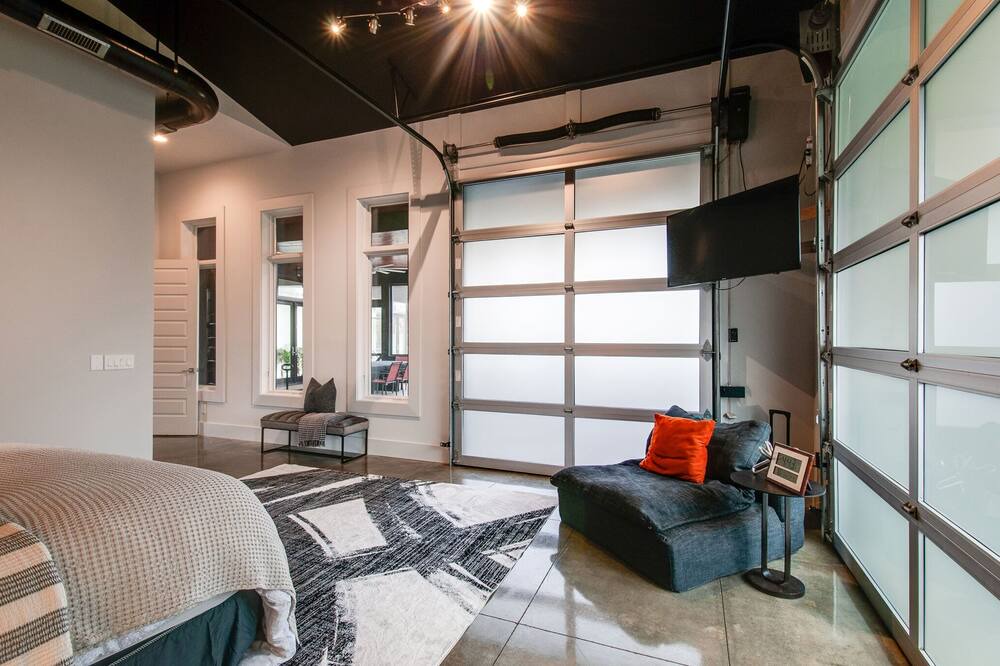 Photo of Bedroom in The Nations