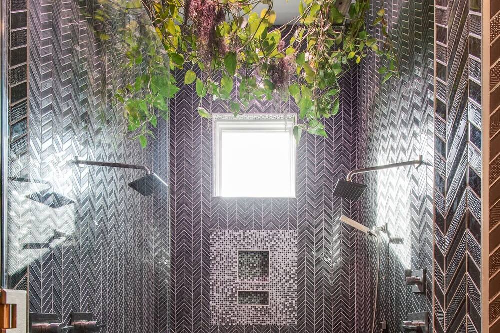 Photo of Bathroom in The Nations