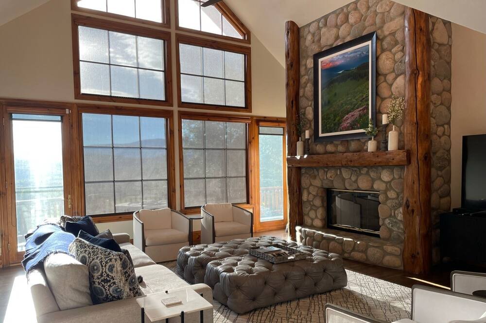 Photo of Livingroom in Cordillera