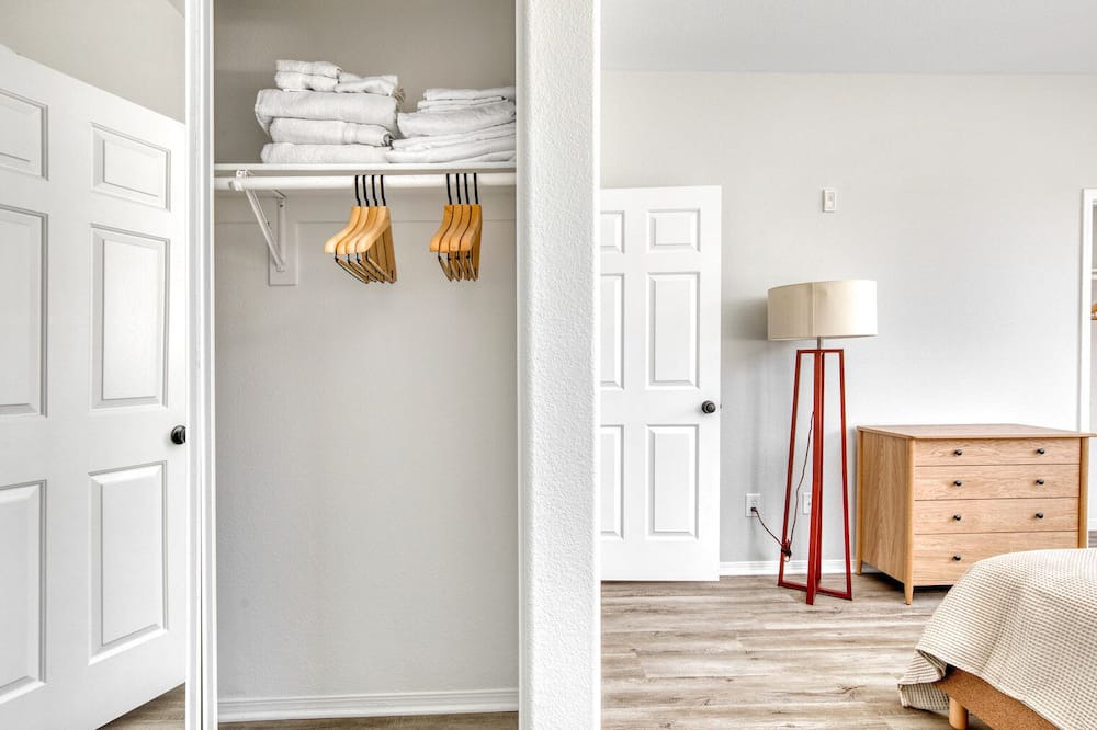 Photo of Bedroom in Mar Vista