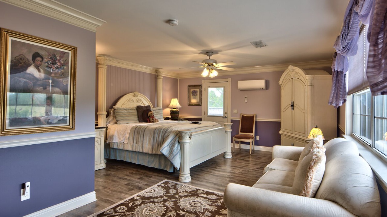 Photo of Livingroom in Madison