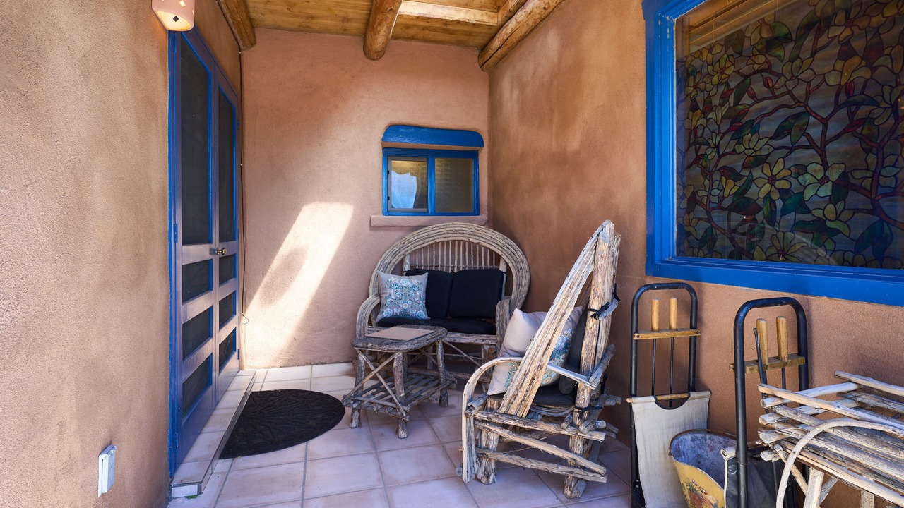 Photo of Bedroom in Alamedan Valley