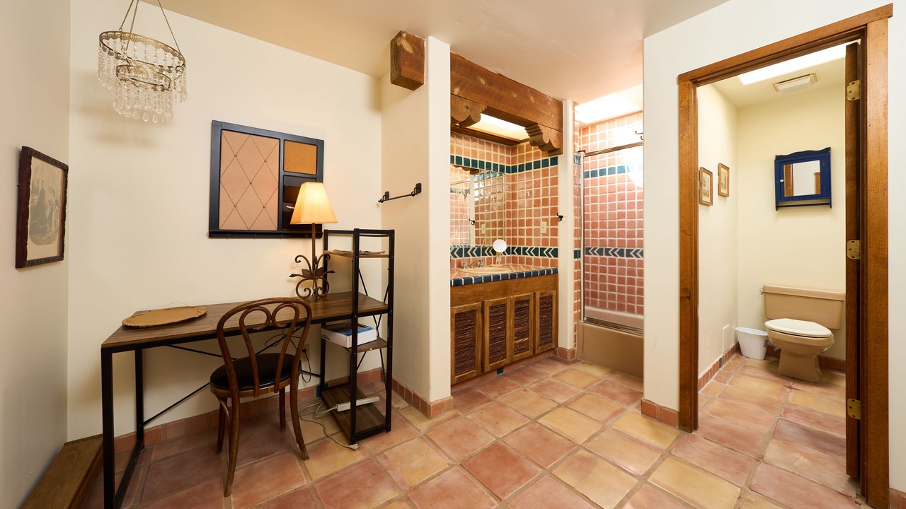 Photo of Bathroom in Alamedan Valley