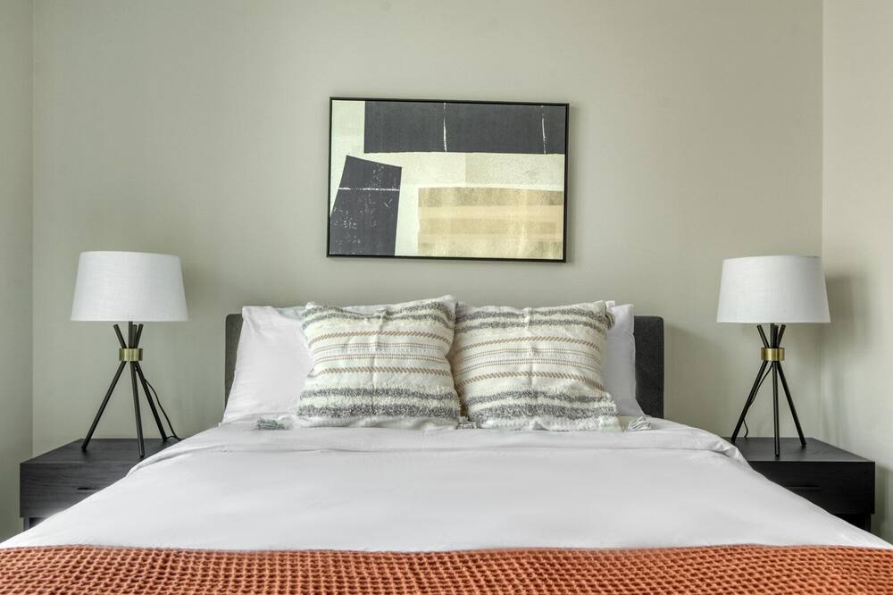 Photo of Bedroom in Uptown