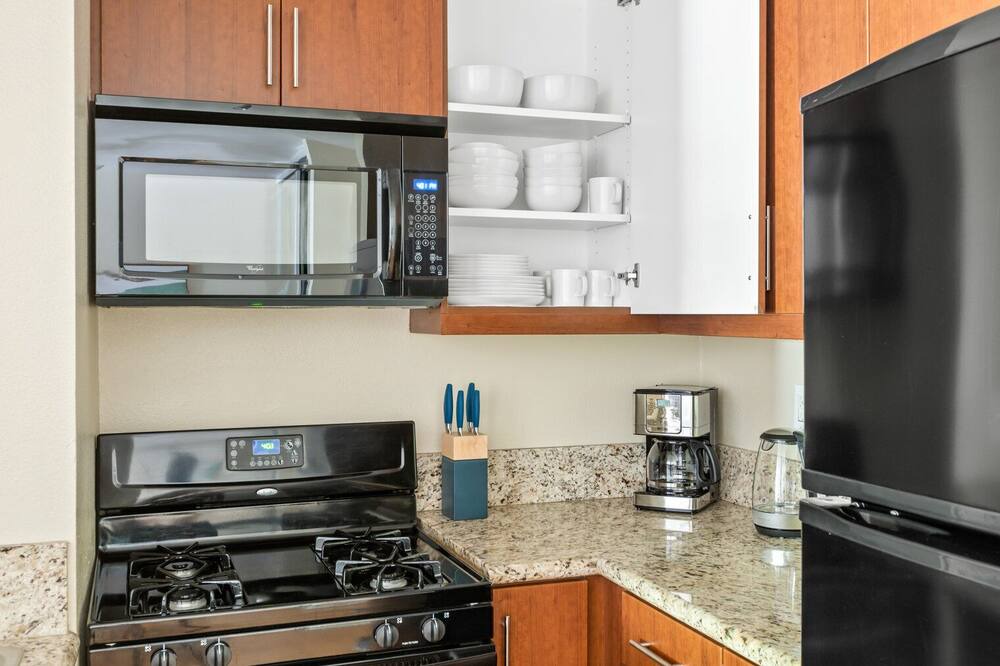 Photo of Kitchen in Downtown Burbank