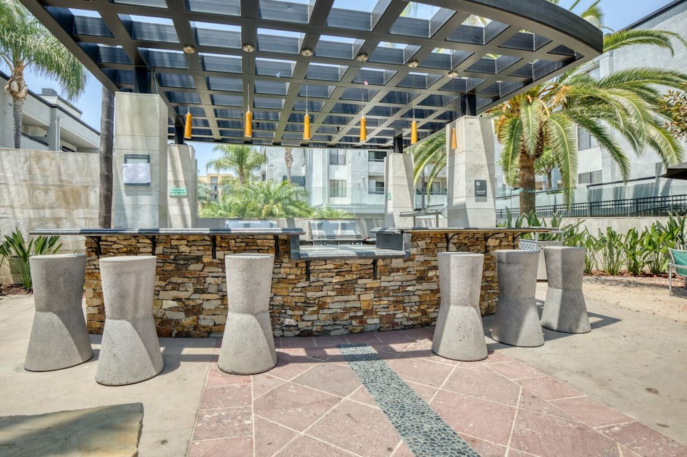 Photo of Patio Balcony in Downtown Burbank