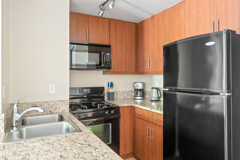 Photo of Kitchen in Downtown Burbank