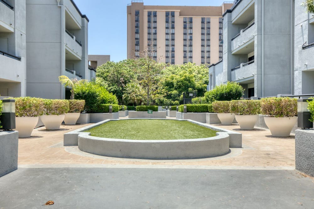 Photo of Outdoor in Downtown Burbank