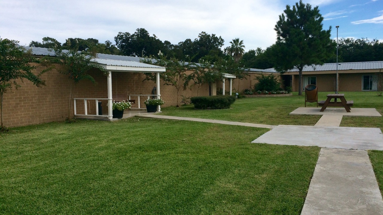Photo of Outdoor in Alvin