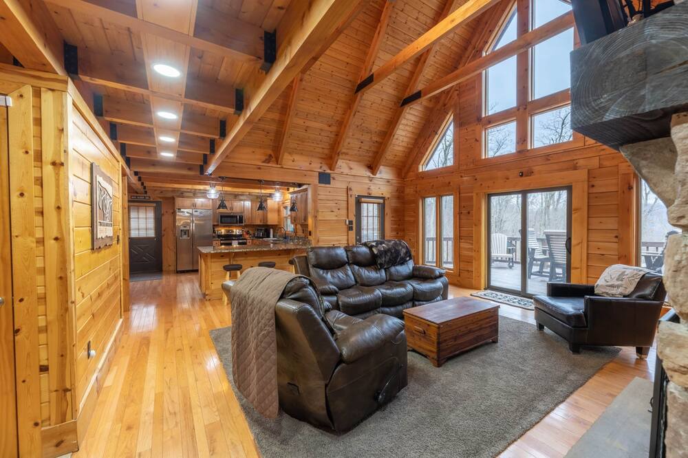 Photo of Bedroom in Mace