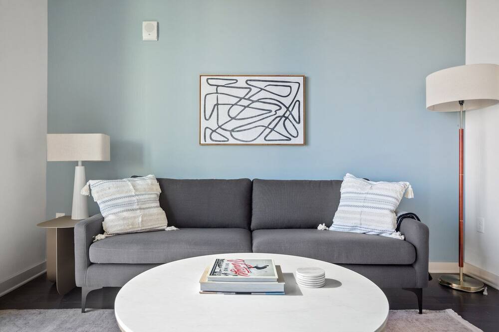 Photo of Livingroom in Uptown