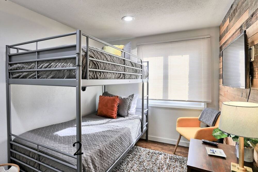 Photo of Bedroom in Barths
