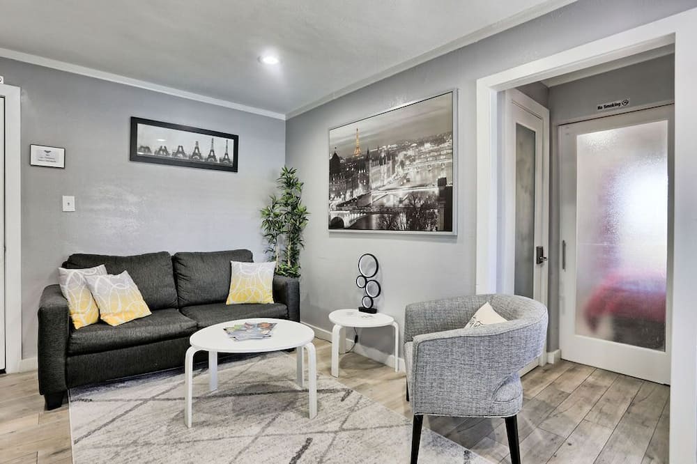 Photo of Bedroom in Barths
