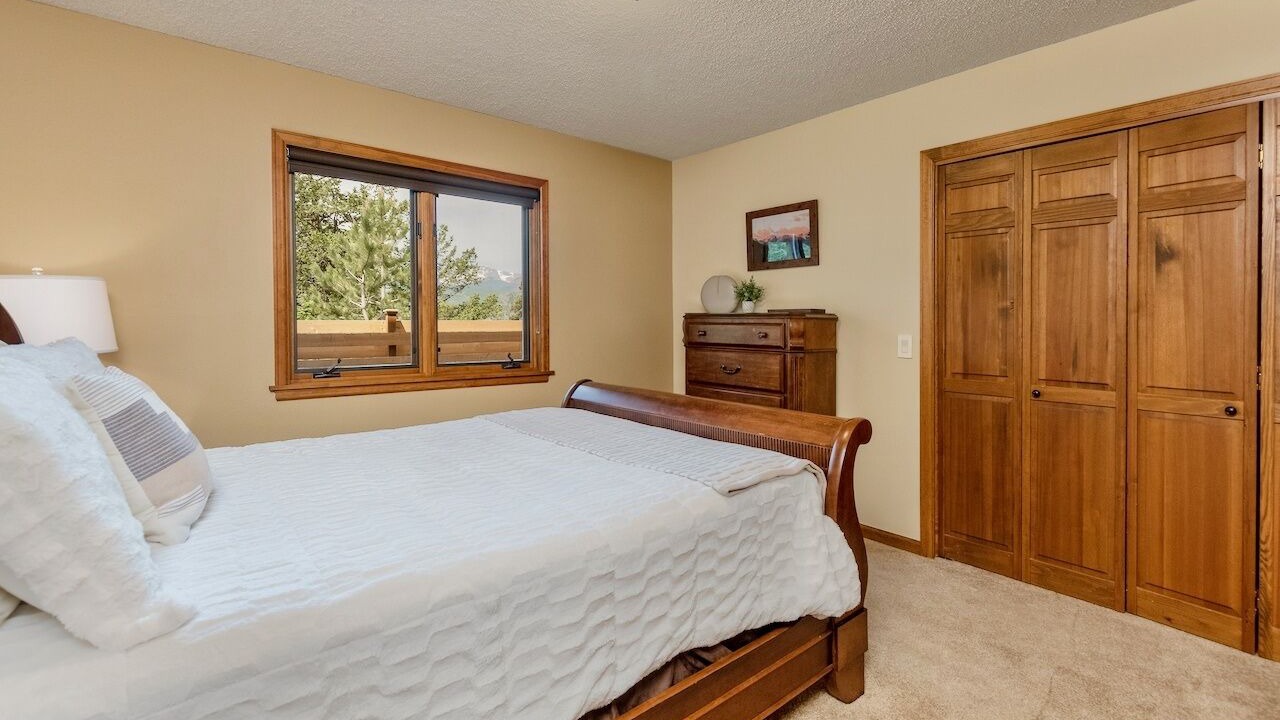 Photo of Others in Windcliff Estates
