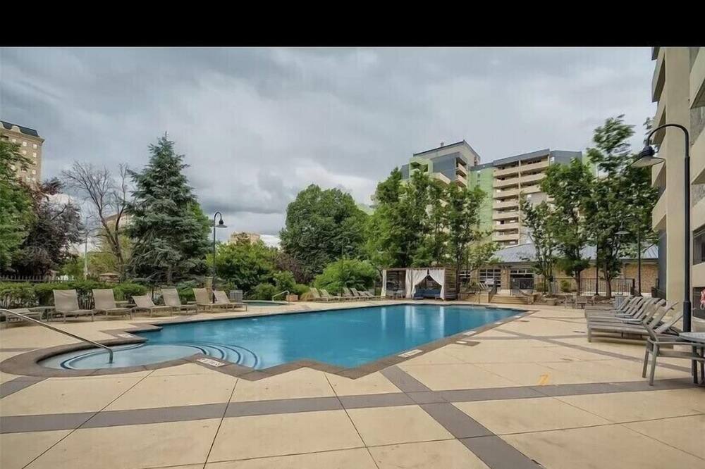 Photo of Outdoor in Lincoln Park