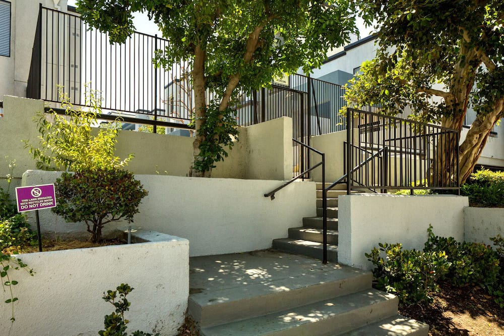 Photo of Outdoor in Downtown Burbank