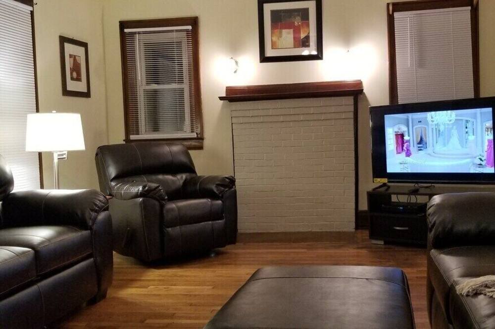 Photo of Bedroom in Dunbar