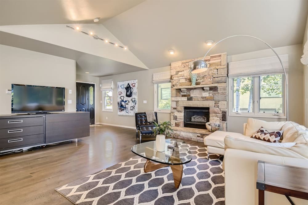 Photo of Livingroom in Eagle-Vail