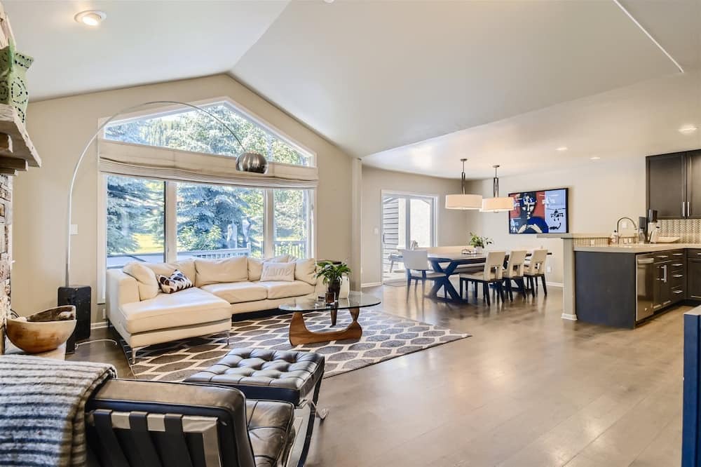 Photo of Livingroom in Eagle-Vail