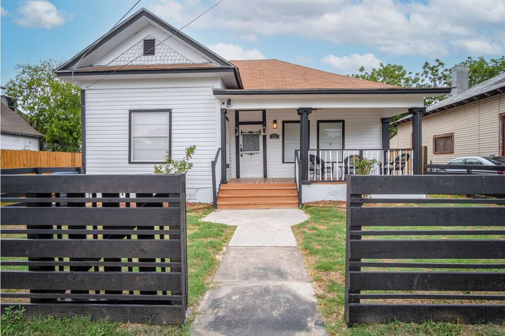 Photo of Outdoor in Denver Heights