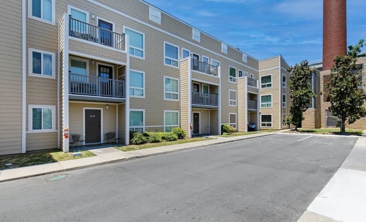 Photo of Outdoor in East Bank