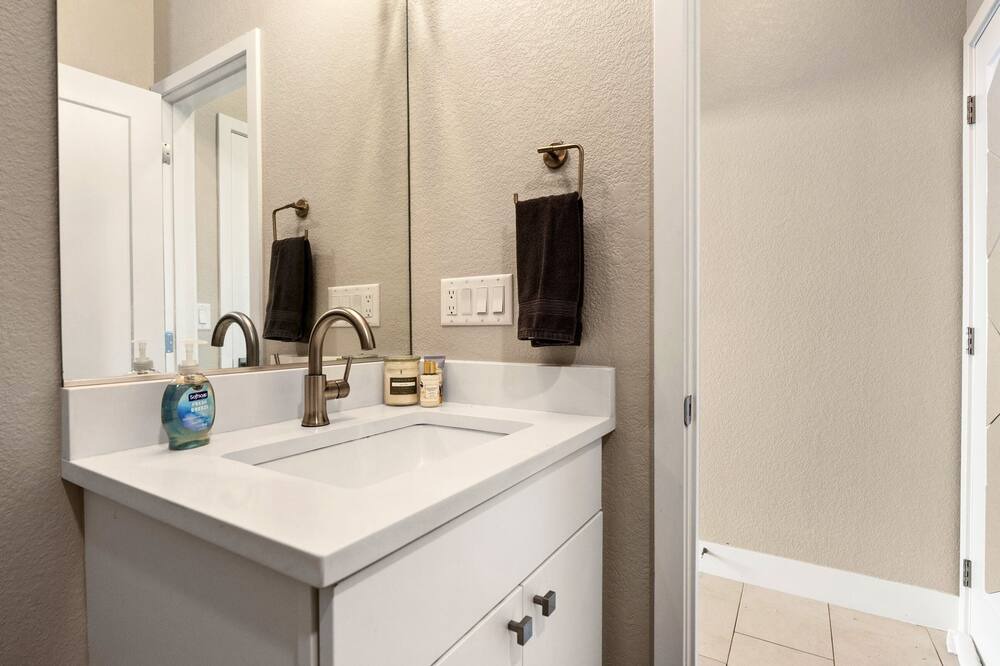 Photo of Bathroom in Northeast Park Hill