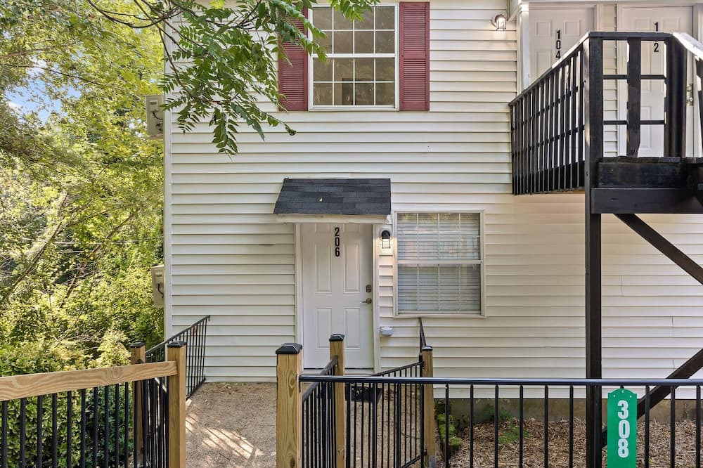 Photo of Outdoor in East Ridge