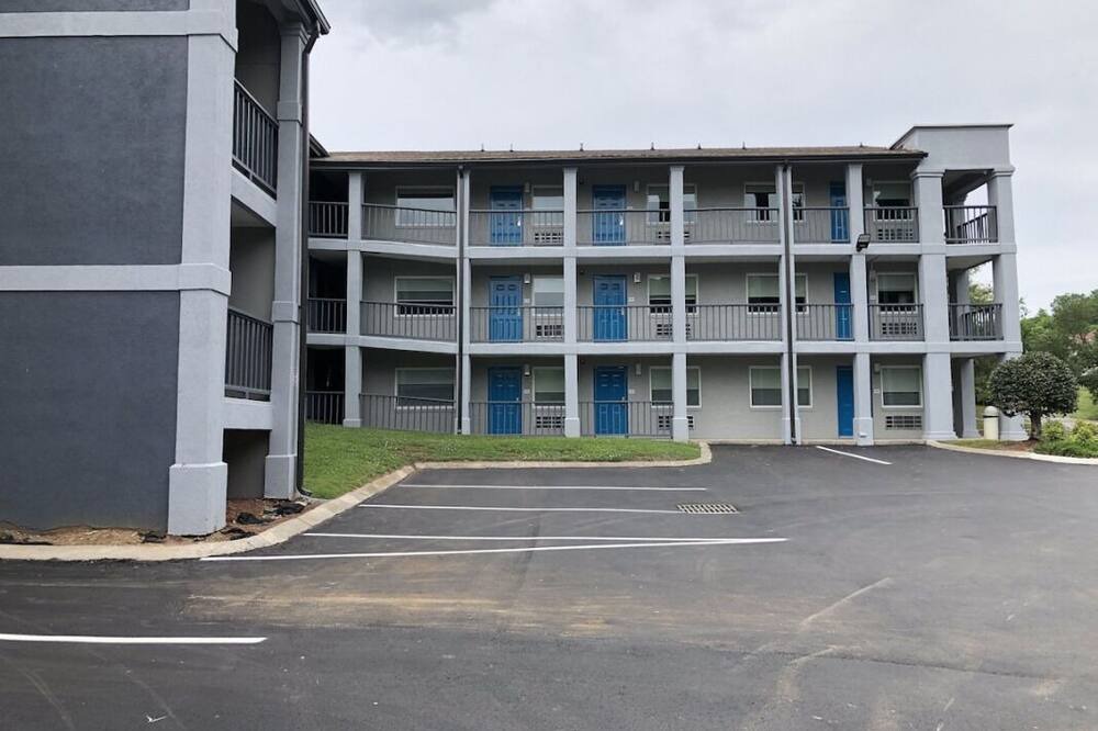 Photo of Outdoor in Merry Oaks