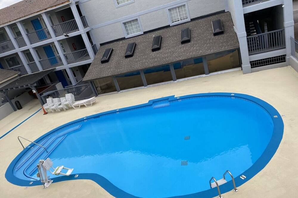 Photo of Outdoor in Merry Oaks