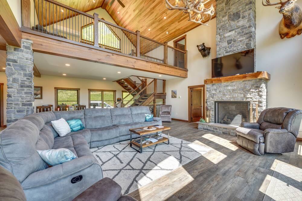 Photo of Livingroom in Driftwood