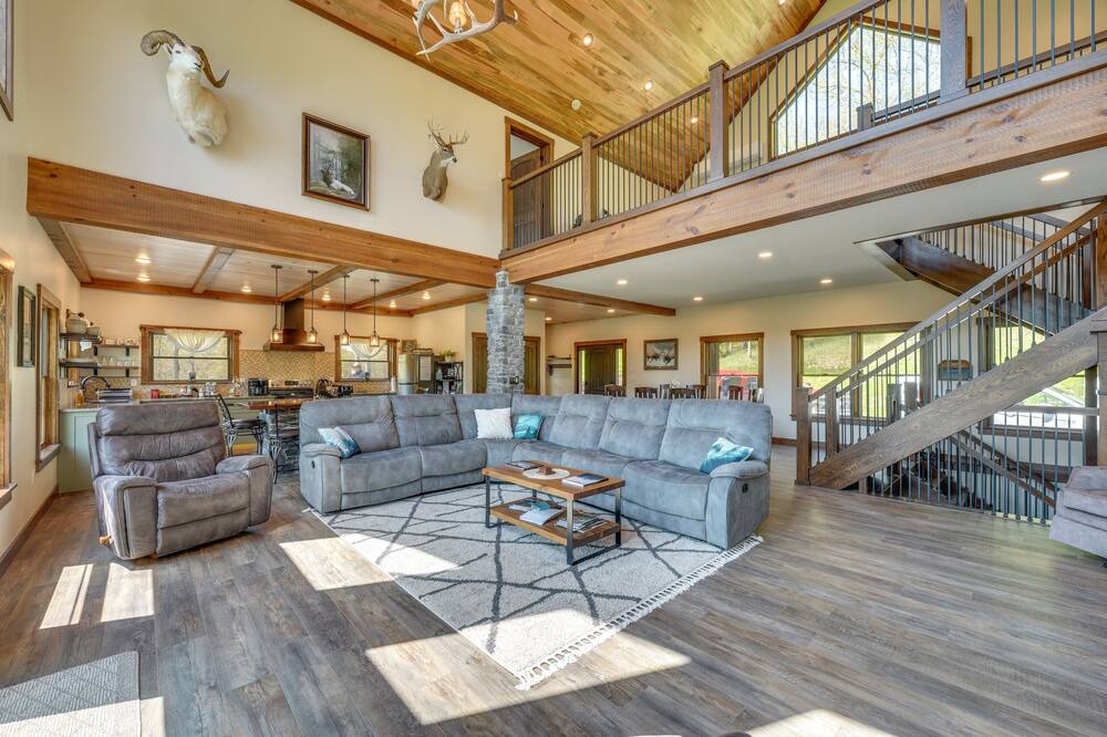 Photo of Livingroom in Driftwood