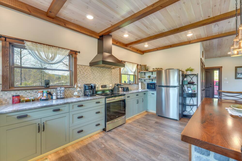 Photo of Kitchen in Driftwood