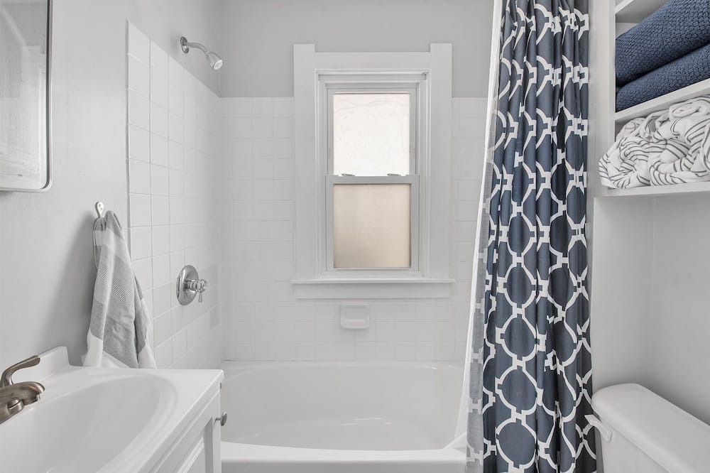 Photo of Bathroom in Toledo