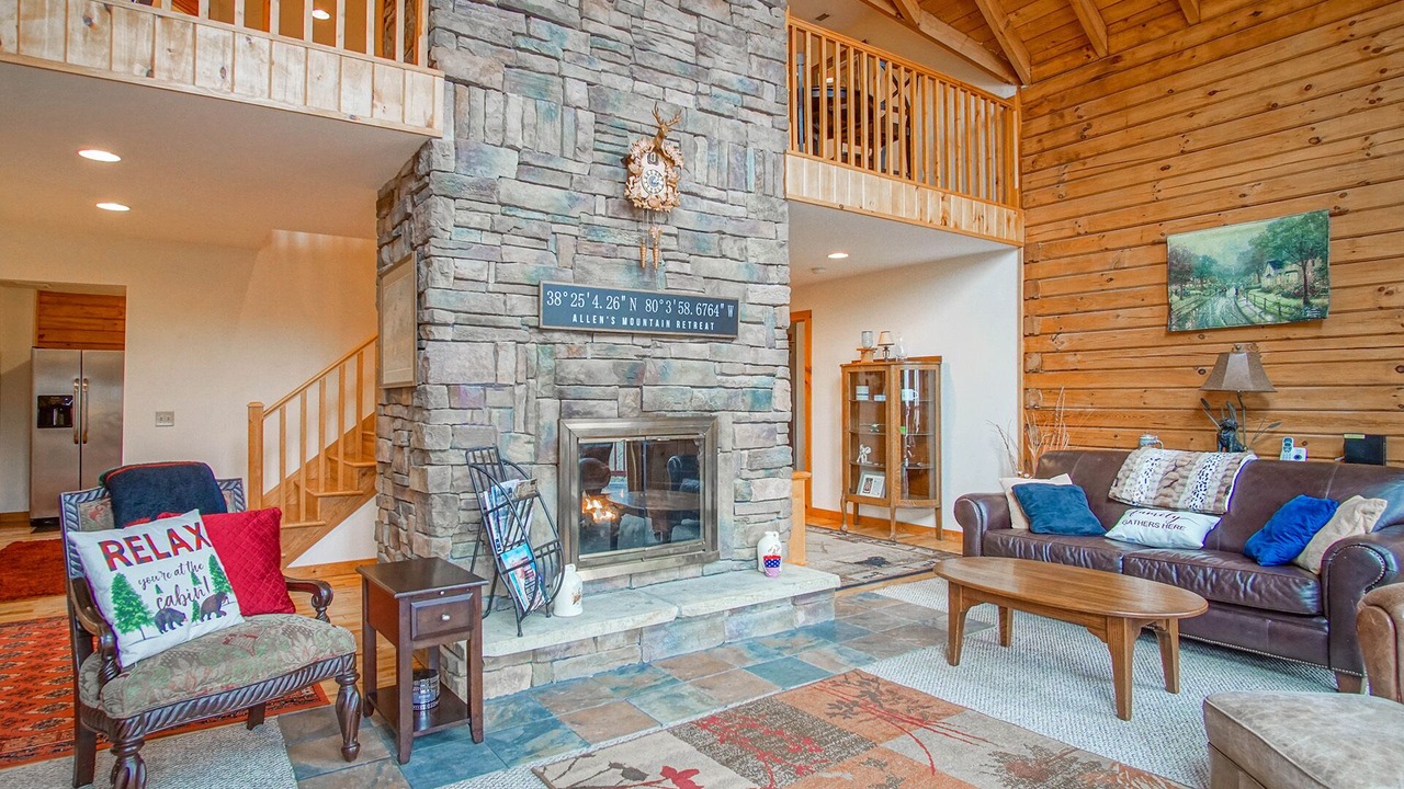 Photo of Livingroom in Slatyfork Farm