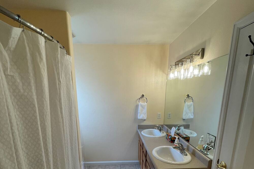 Photo of Bathroom in Fruita