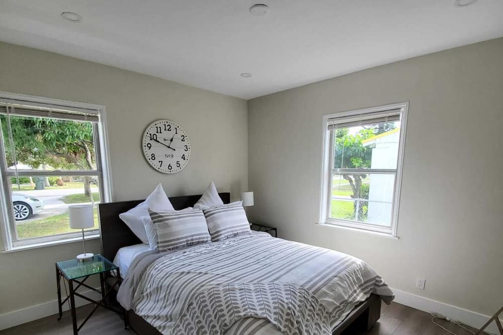 Photo of Bedroom in Delray Beach