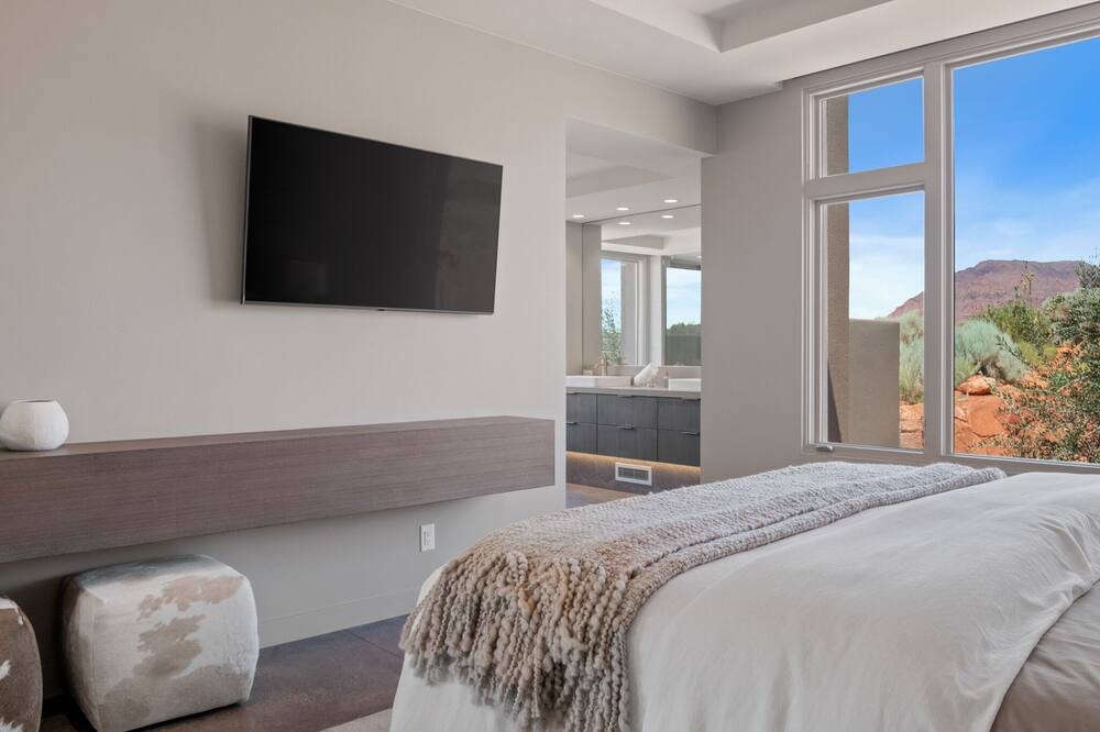 Photo of Bedroom in Ivins