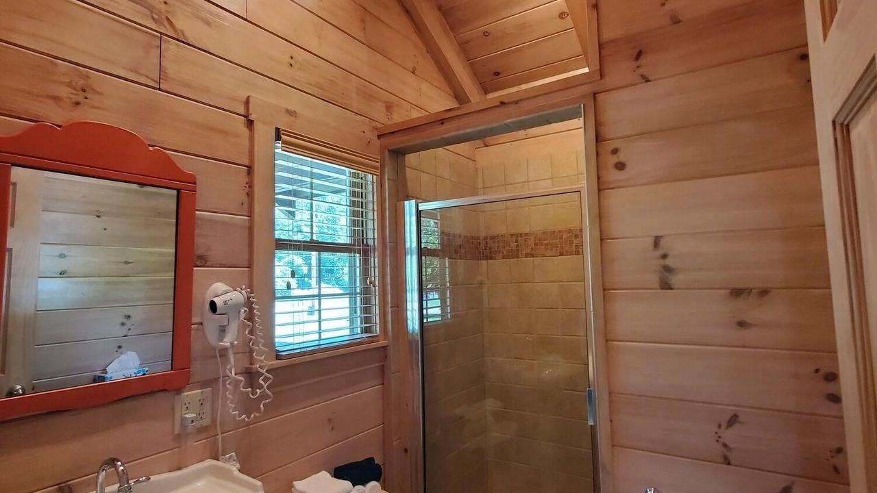Photo of Bathroom in Galax