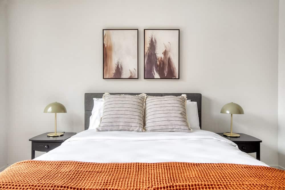 Photo of Bedroom in Central Boulder