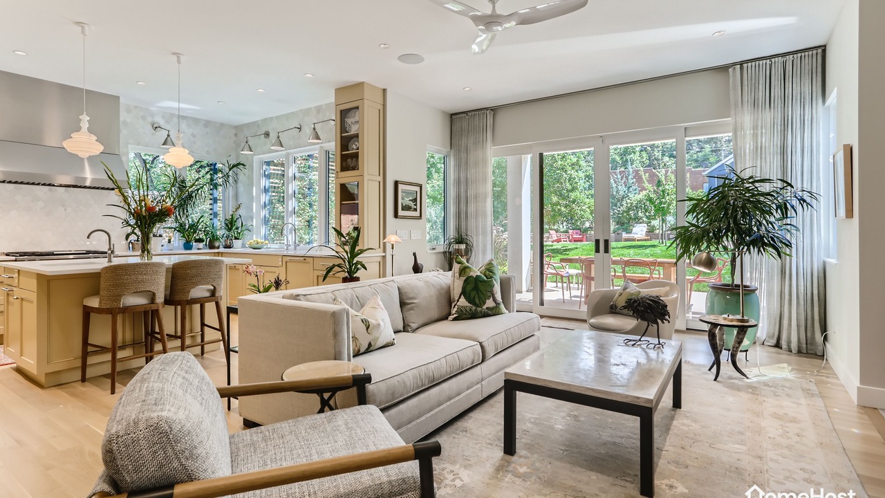Photo of Livingroom in Lower Arapahoe