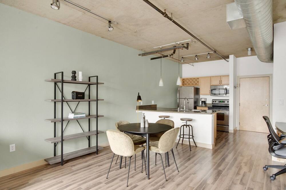 Photo of Kitchen in Ballpark